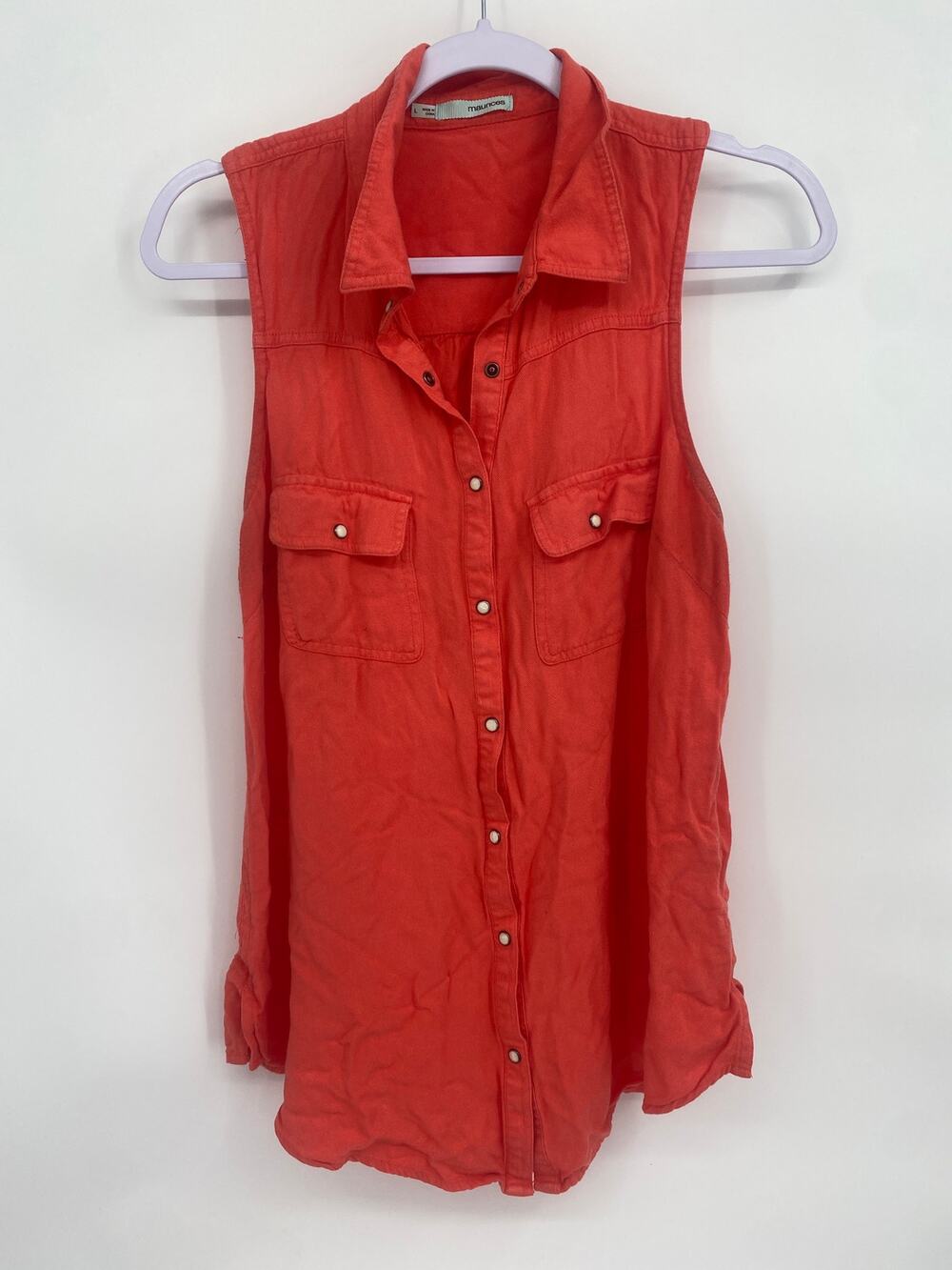 Maurices Red Sleeveless Button Up Shirt Collar Racerback Tank L